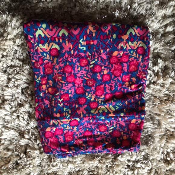 LuLaRoe Pants - LulaRoe Tall and Curvy Leggings